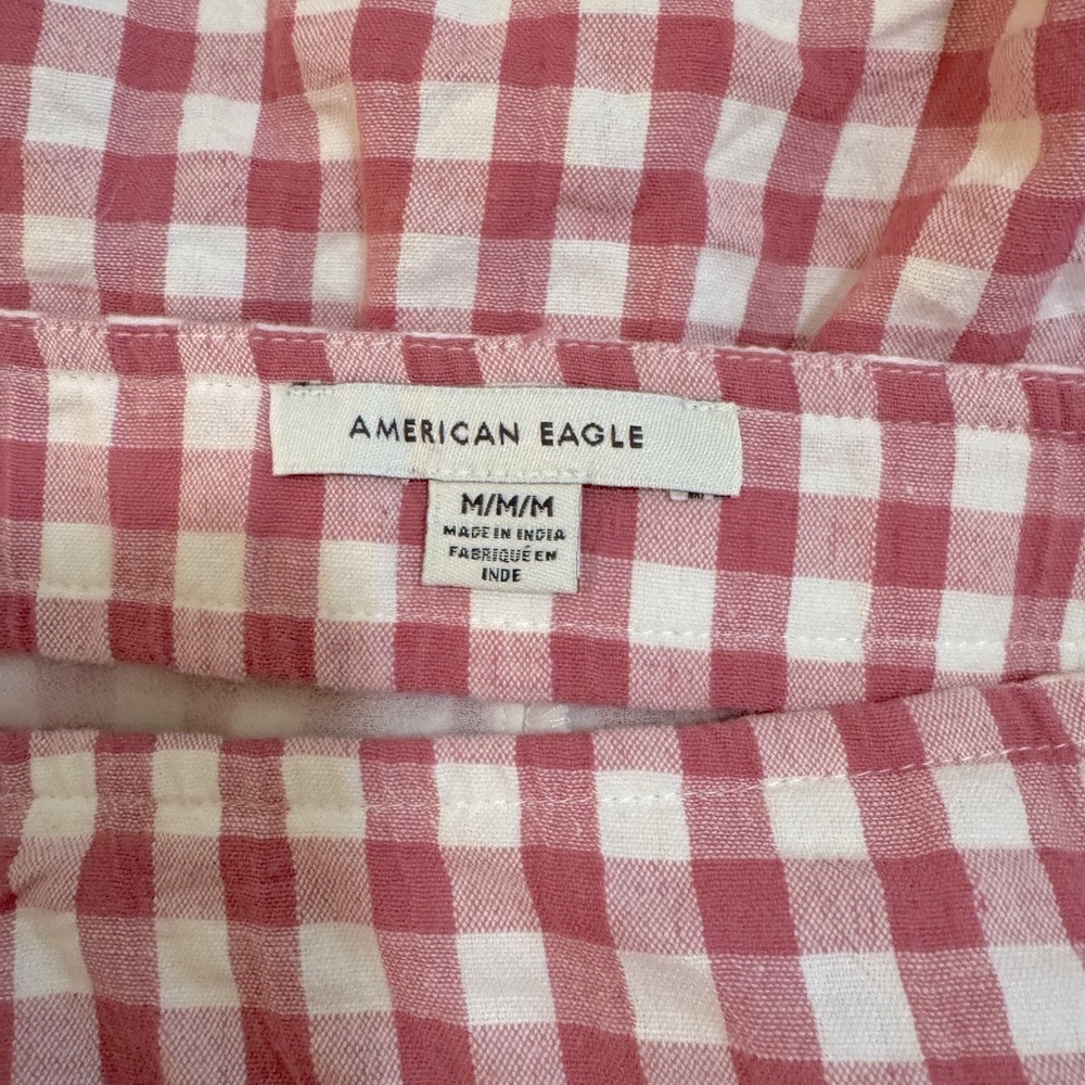 American Eagle Dusty Pink Gingham Notched mini Skirt, Size Medium - Picture 4 of 4